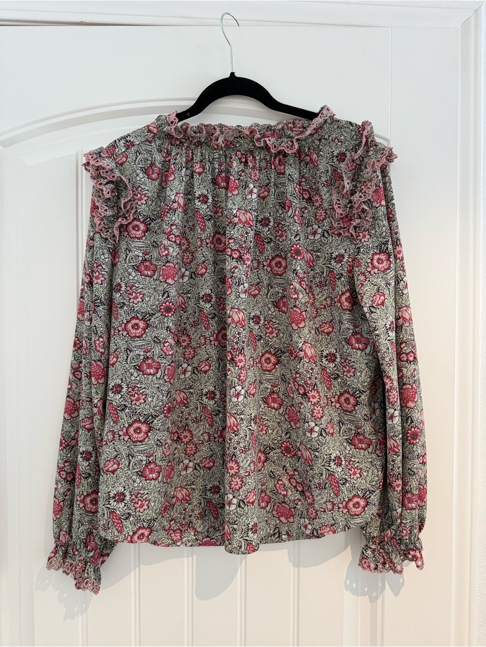 La Vie Rebecca Taylor Floral Ruffle Neck Long-Sleeve Blouse - size large